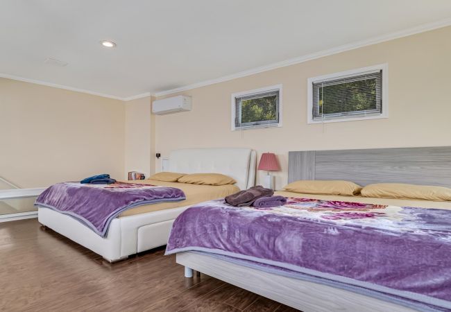 House in Tannersville - The Best Views From Camelback House in Tannersville - The Best Views From Camelback