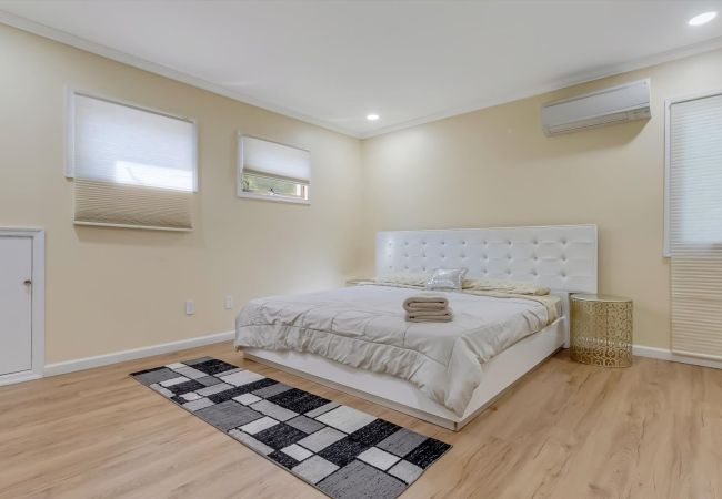 House in Tannersville - Cozy Modern Camelback House House in Tannersville - Cozy Modern Camelback House