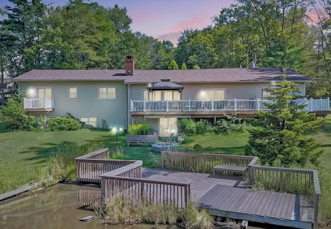 House in Pocono Lake -  Luxury Lake Front Camelot Villa House in Pocono Lake -  Luxury Lake Front Camelot Villa