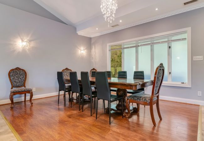 House in Pocono Lake -  Luxury Lake Front Camelot Villa House in Pocono Lake -  Luxury Lake Front Camelot Villa