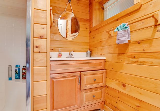 House in Pocono Lake -  Luxury Lake Front Camelot Villa House in Pocono Lake -  Luxury Lake Front Camelot Villa