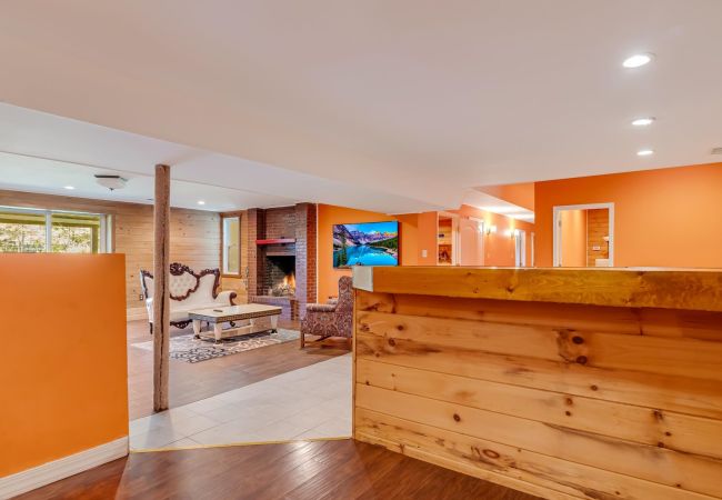 House in Pocono Lake -  Luxury Lake Front Camelot Villa House in Pocono Lake -  Luxury Lake Front Camelot Villa