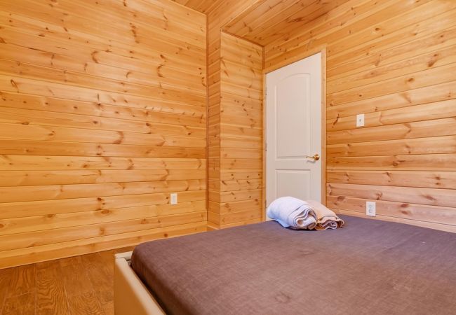 House in Pocono Lake -  Luxury Lake Front Camelot Villa House in Pocono Lake -  Luxury Lake Front Camelot Villa